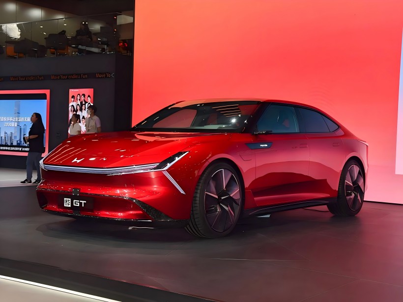Honda 's Ye Brand의 두 번째 모델 GT 인 Mid-Size Pure Electric Coupe는 상하이 자동차 쇼에서 글로벌 데뷔를 할 것입니다!